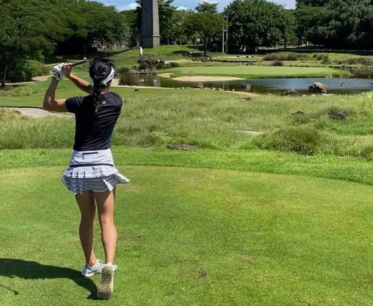 Claudine Foong - Golf Shot Over the Water Hazard