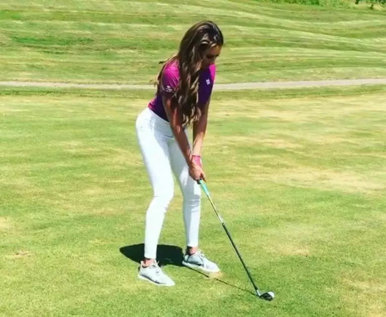 Holly Sonders - On the Golf Course