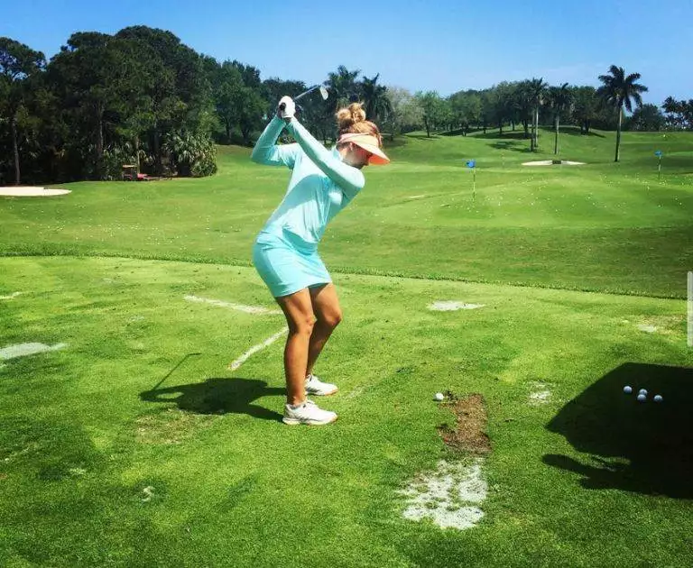 Kathleen Ekey - Golf Practise